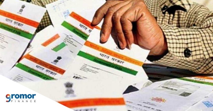 Have You Applied For Aadhaar, But Not Received It Yet- You Can File A Complaint!